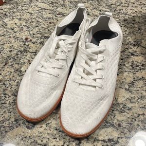 Suavs The Zilker White Barefoot Shoes